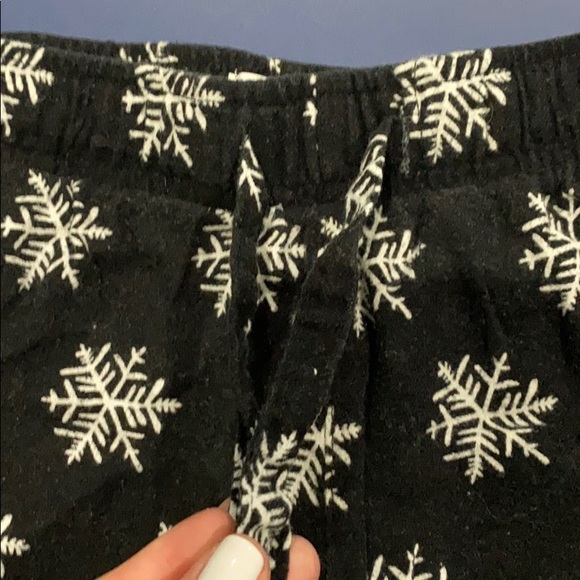 Snow flake pj pants - Picture 2 of 4